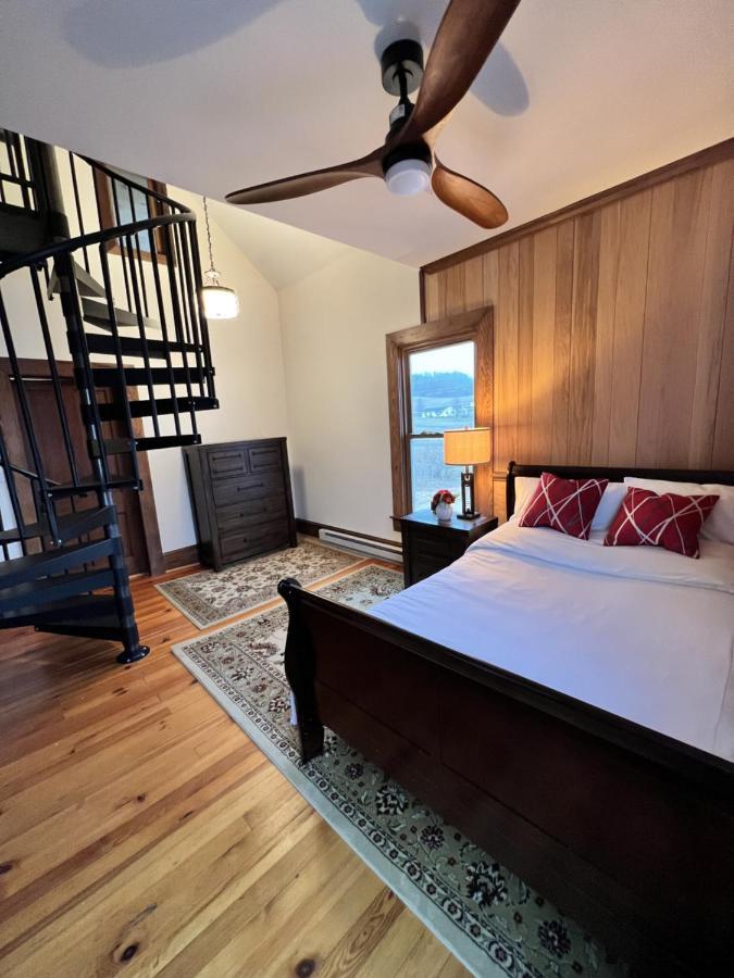 Monterey Inn Buitenkant foto