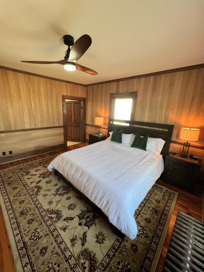 Monterey Inn Buitenkant foto